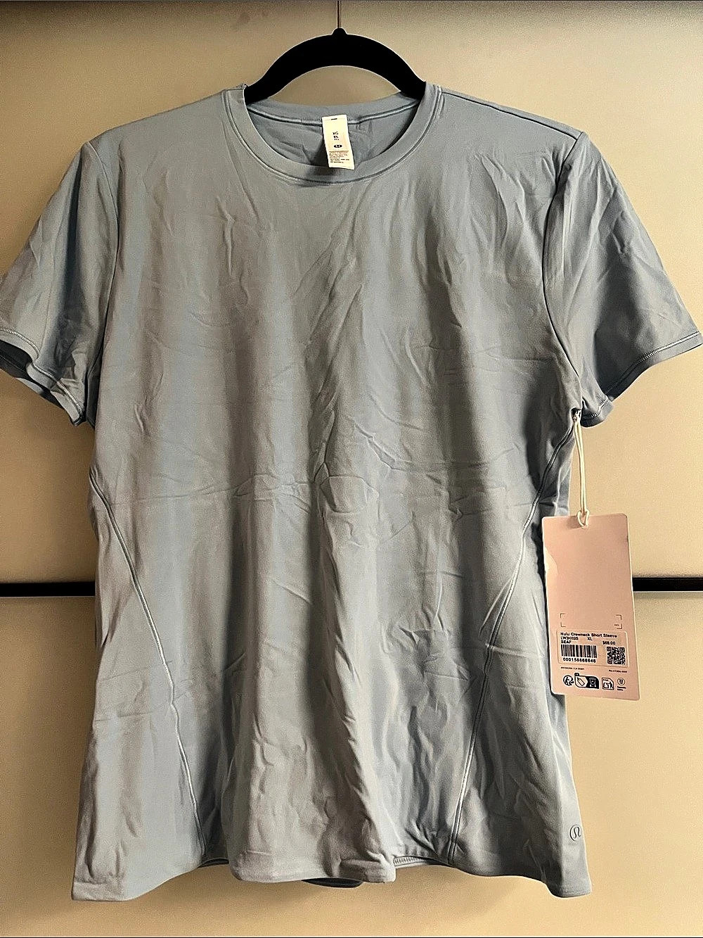 lululemon Nulu Crewneck Short Sleeve Short Sleeve Tee in Gray Size XL NWT